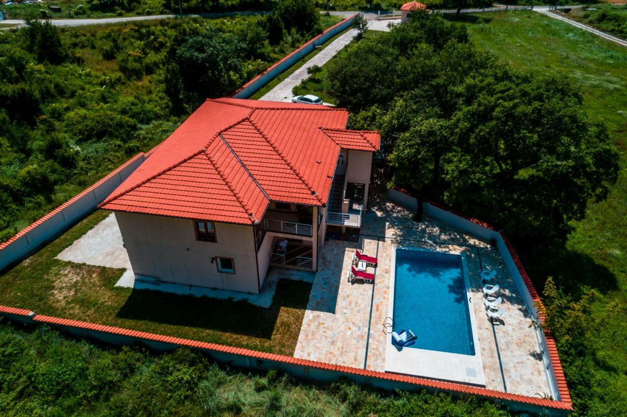Stars Residence Petrovac Eksteriør bilde