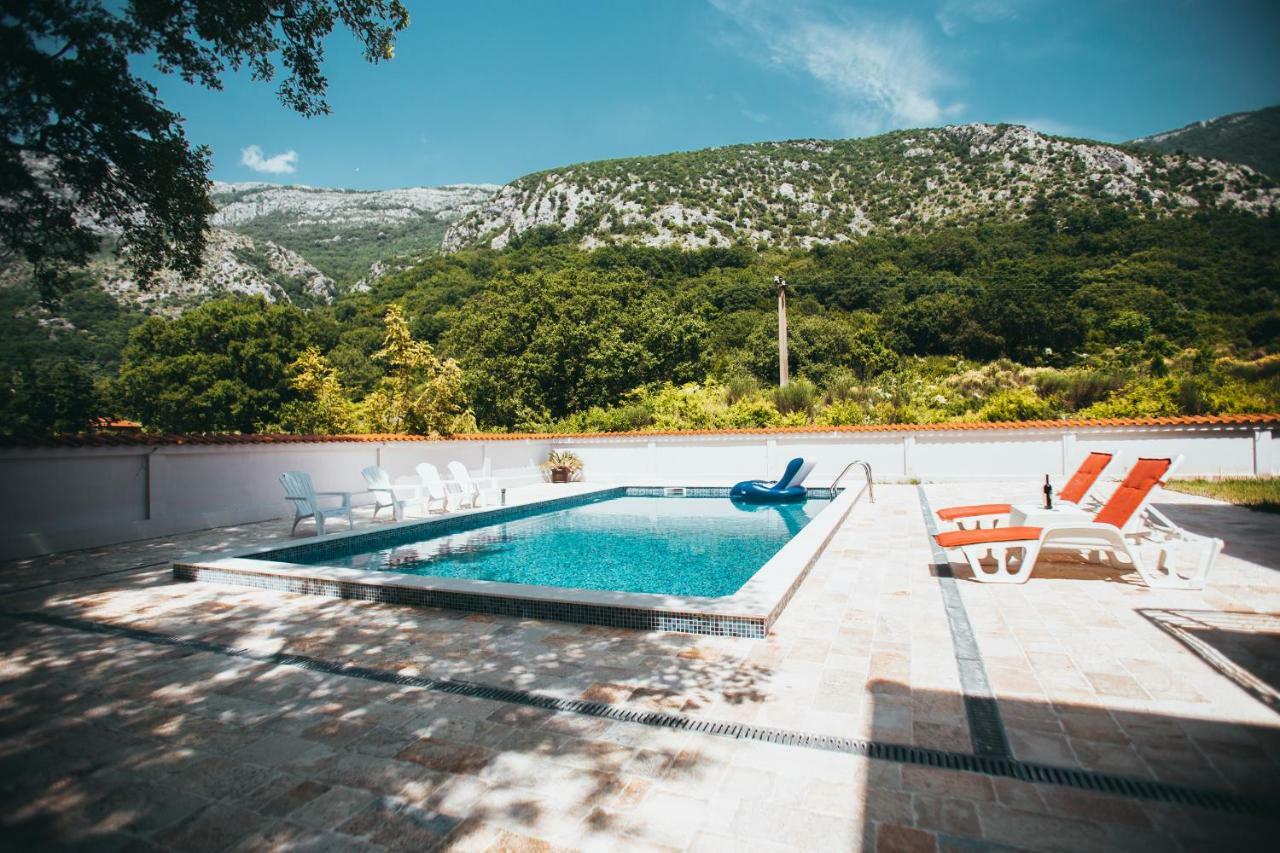 Stars Residence Petrovac Eksteriør bilde
